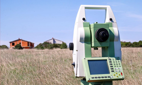 全站儀基礎(chǔ)操作指南:從設(shè)備架設(shè)到數(shù)據(jù)采集